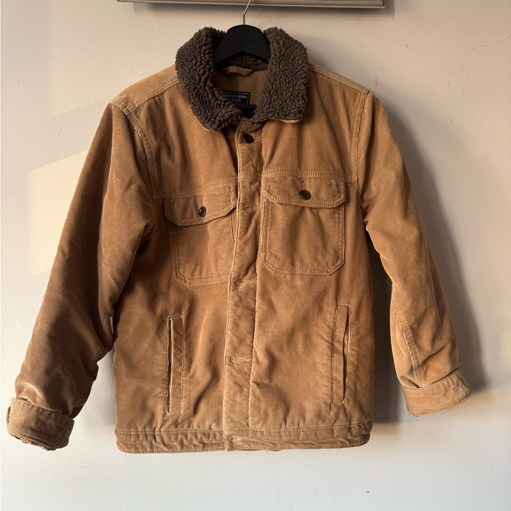 corduroy trucker jacket with a sherpa collar (tan) men’s xs women’s small